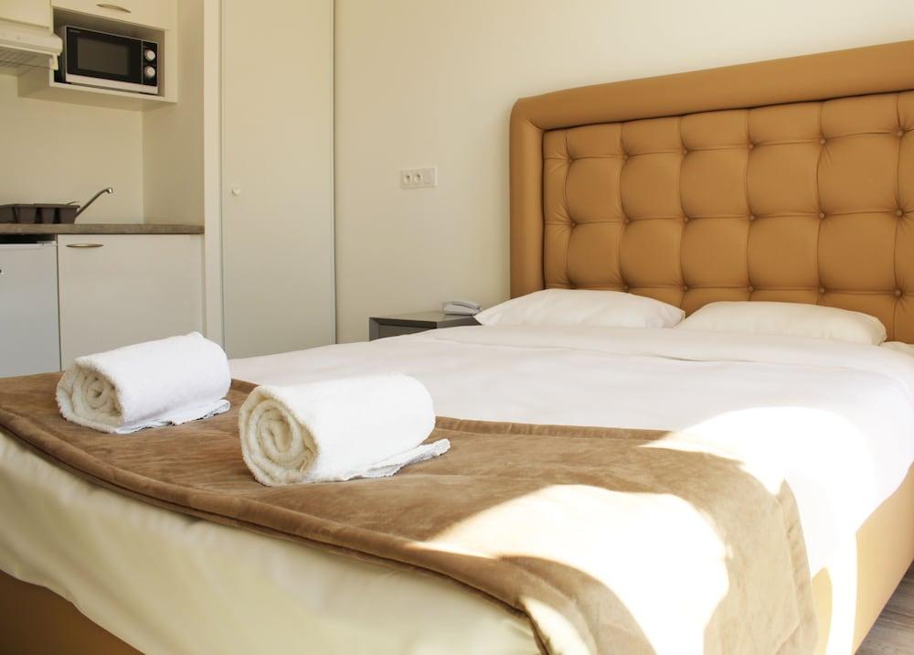Aparthotel Adonis Aix En Provence Aix-en-Provence Exterior foto
