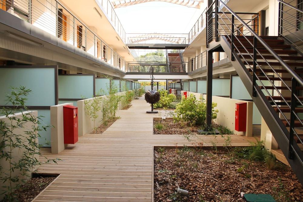 Aparthotel Adonis Aix En Provence Aix-en-Provence Exterior foto